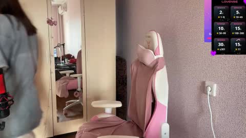   naked in pvt show 100 tk online show from 01.07.25
