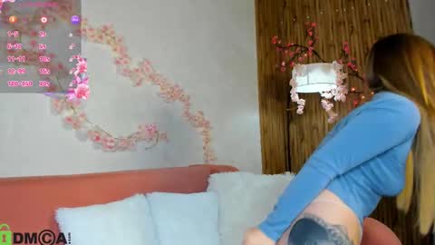 Snapshot of katrina_bail chatting on 09.22.25 Katrina Bail online show from 09.22.25