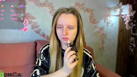 Snapshot of katrina_bail chatting on 09.30.25 Katrina Bail online show from 09.30.25