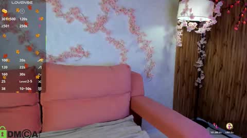 Snapshot of katrina_bail chatting on 11.04.25 Katrina Bail online show from 11.04.25