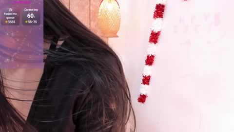 Snapshot of katrina_baurii chatting on 12.12.24 katrina online show from 12.12.24