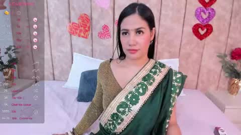 Snapshot of katrina_baurii chatting on 02.17.25 katrina online show from 02.17.25