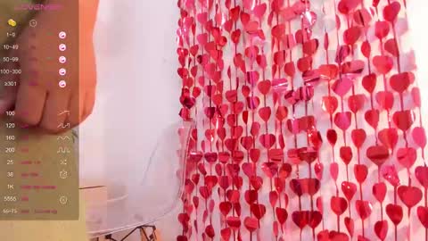 Snapshot of katrina_baurii chatting on 02.22.25 katrina online show from 02.22.25