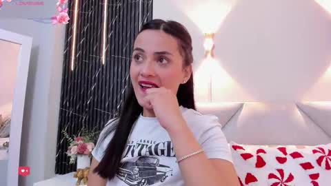 Keyla online show from 12.18.25