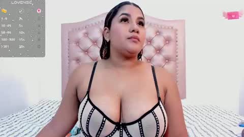 Snapshot of katryn_priietto chatting on 06.25.26 katryn online show from 06.25.26