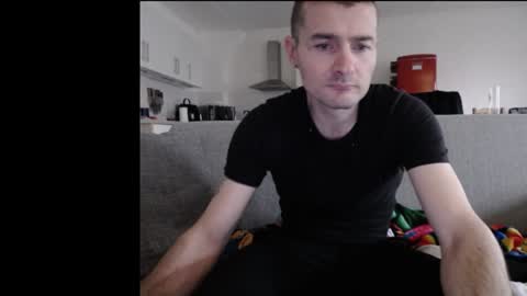 Snapshot of katsufr chatting on 02.08.25 demyx online show from 02.08.25