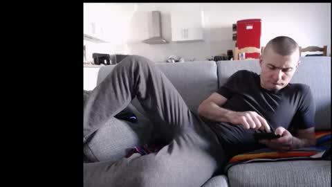 Snapshot of katsufr chatting on 02.26.25 demyx online show from 02.26.25