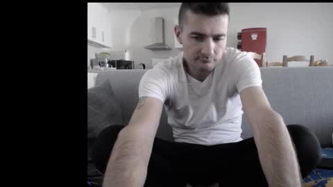 Snapshot of katsufr chatting on 10.11.25 demyx online show from 10.11.25