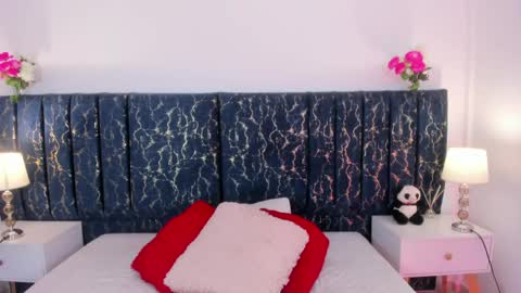 Katte online show from 04.13.26