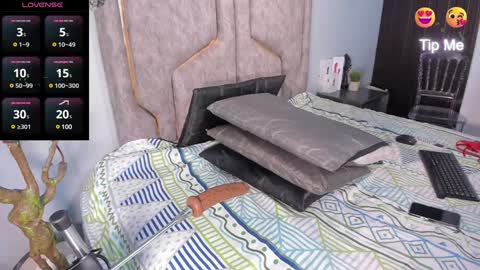 Katerine online show from 12.22.24