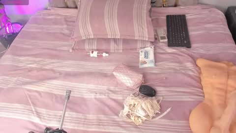 Katerine online show from 10.05.25