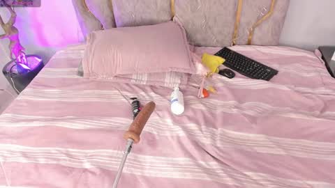 Katerine online show from 10.08.25