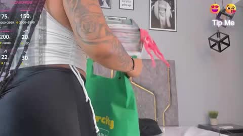 Katerine online show from 10.13.25