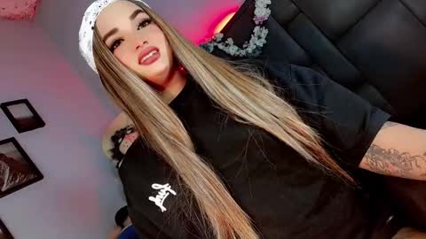 kattie_sweet_ online show from 09.27.25