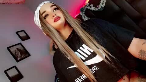 kattie_sweet_ online show from 10.02.25