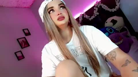 kattie_sweet_ online show from 10.26.25