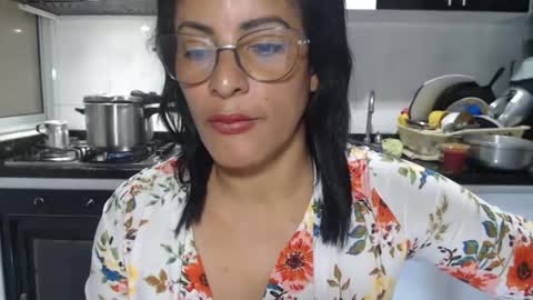 KattleyaGrey online show from 11.27.25