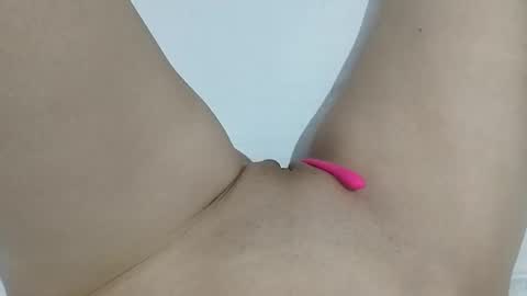 Snapshot of kattrinah_nikitta chatting on 10.04.25 nikitta online show from 10.04.25