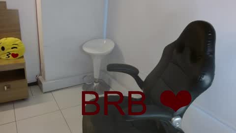 Snapshot of katty_love01 chatting on 02.25.25 katty_love01 online show from 02.25.25