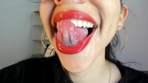 Katty online show from 10.08.25