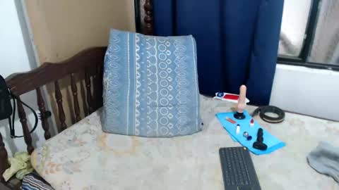 angel online show from 10.15.25