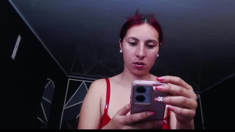 Snapshot of kattypurpte chatting on 10.02.25 Kattypurple online show from 10.02.25