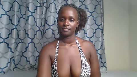 Snapshot of kattysexy2 chatting on 09.19.25 kattyse online show from 09.19.25
