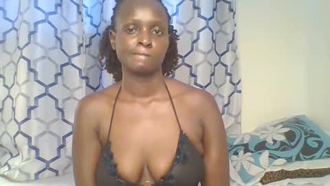 Snapshot of kattysexy2 chatting on 10.14.25 kattyse online show from 10.14.25