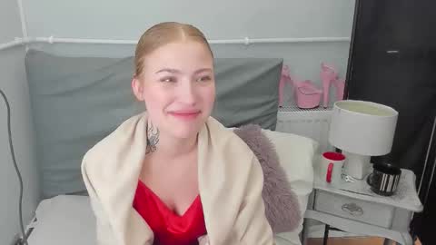 KattyXLovely online show from 02.09.26