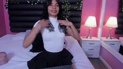 katy_contreras online show from 02.02.25