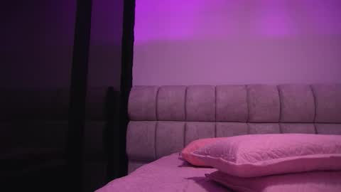 Katy online show from 11.05.25