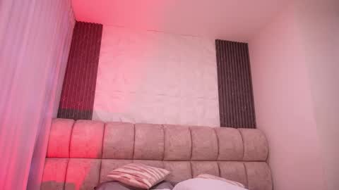 Katy online show from 04.11.26