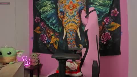 katy simpsons online show from 12.15.25