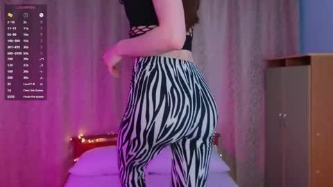 katy_st_james online show from 02.15.26
