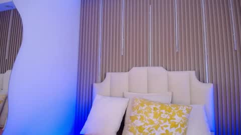 Katy Van online show from 05.11.26