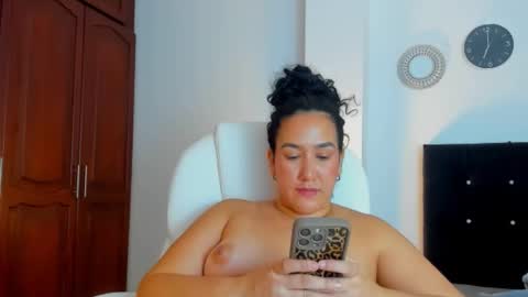 Snapshot of katyajhonss chatting on 02.28.26 KATYAJHONSS online show from 02.28.26