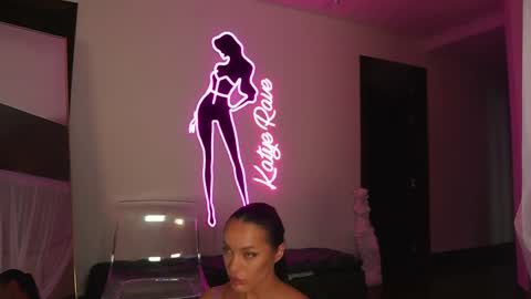 Katyerave online show from 10.11.25