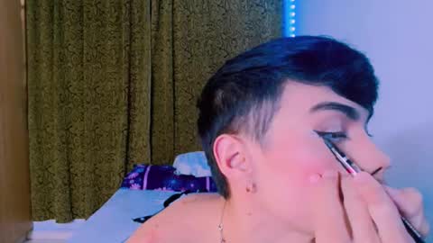 Snapshot of katykennex chatting on 01.13.25 KATY online show from 01.13.25