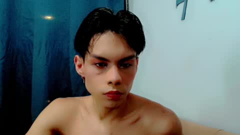 Snapshot of katykennex chatting on 11.17.25 KATY online show from 11.17.25