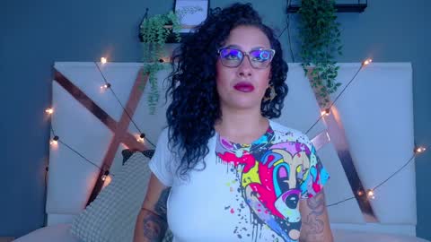 Snapshot of katyrataylor__ chatting on 04.02.26 katyrataylor__ online show from 04.02.26