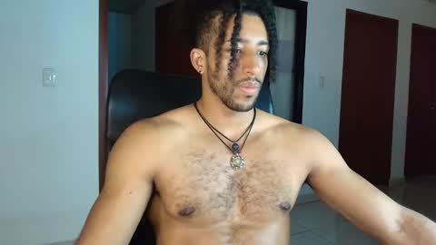 Snapshot of kaurilop chatting on 01.03.25 Kauri Lop online show from 01.03.25