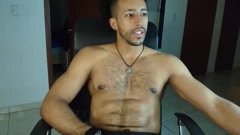 Snapshot of kaurilop chatting on 02.18.25 Kauri Lop online show from 02.18.25