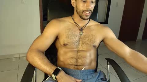 Snapshot of kaurilop chatting on 02.23.25 Kauri Lop online show from 02.23.25