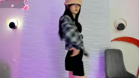 mai online show from 12.05.25