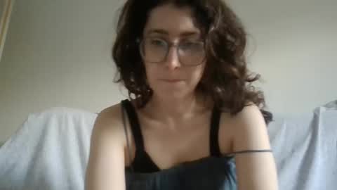 kawaii snowflake online show from 10.06.25