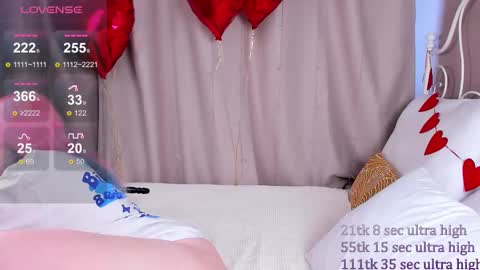 Snapshot of kawaii_yuki chatting on 02.10.25 Yuki online show from 02.10.25