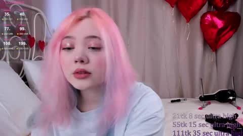 Snapshot of kawaii_yuki chatting on 02.16.25 Yuki online show from 02.16.25