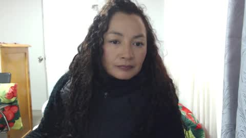  Khawit  online show from 03.12.26