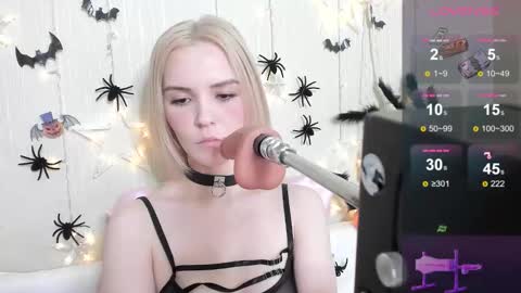 Snapshot of kaya_devis chatting on 10.26.25 KAYA online show from 10.26.25