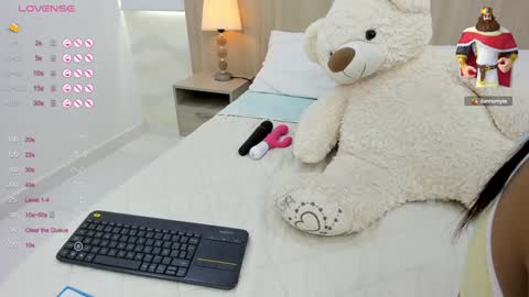   online show from 01.09.25